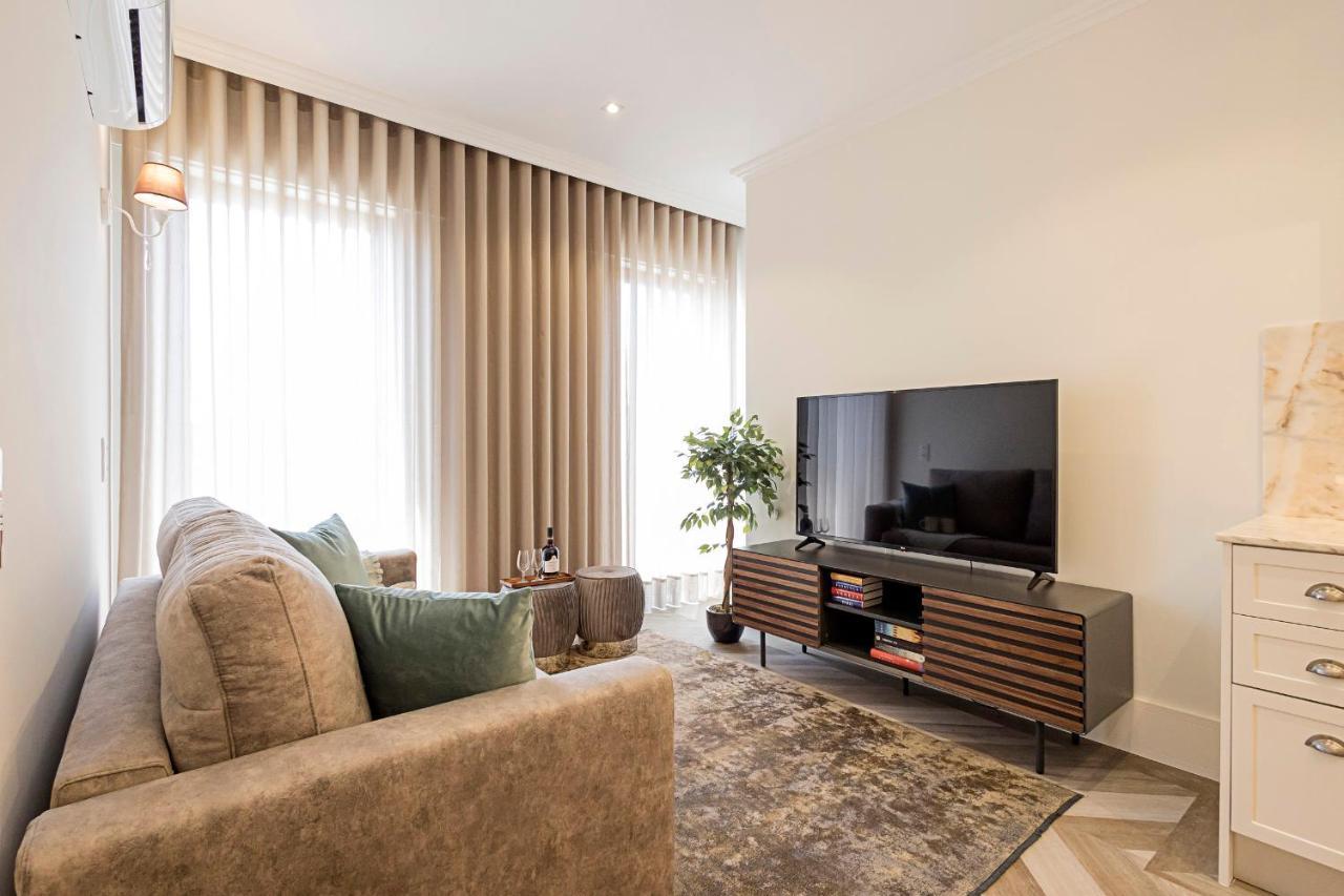 19 Nineteen Suites - Espinho Эшпинью Экстерьер фото