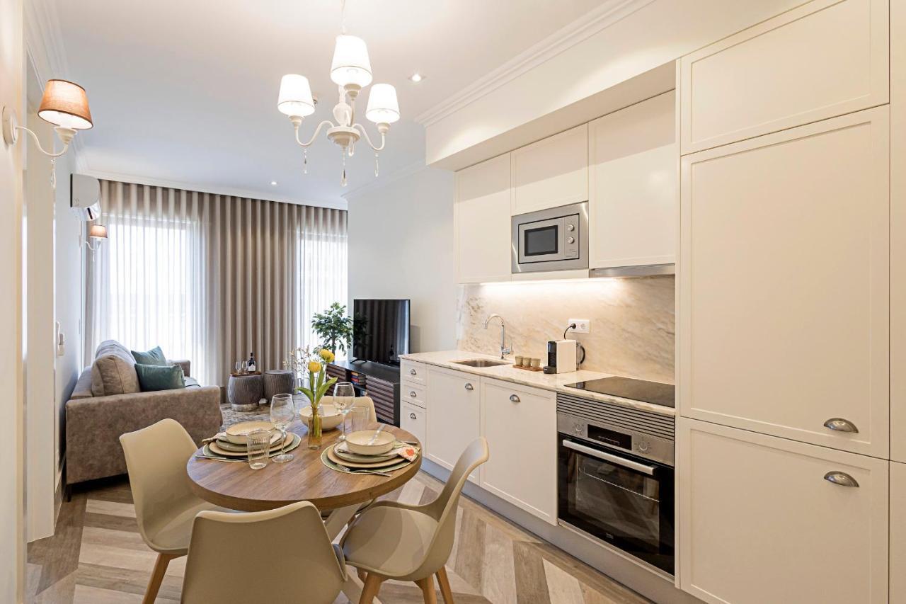 19 Nineteen Suites - Espinho Эшпинью Экстерьер фото