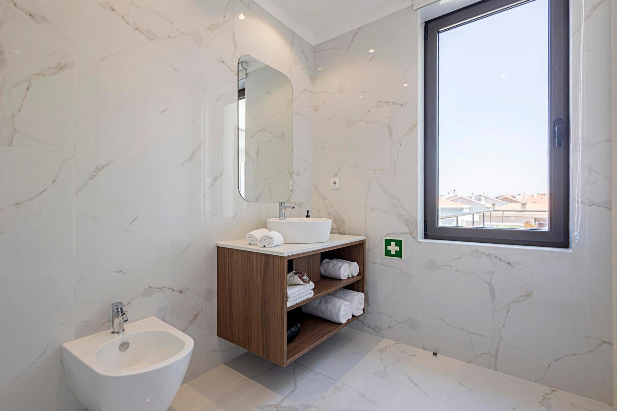 19 Nineteen Suites - Espinho Эшпинью Экстерьер фото