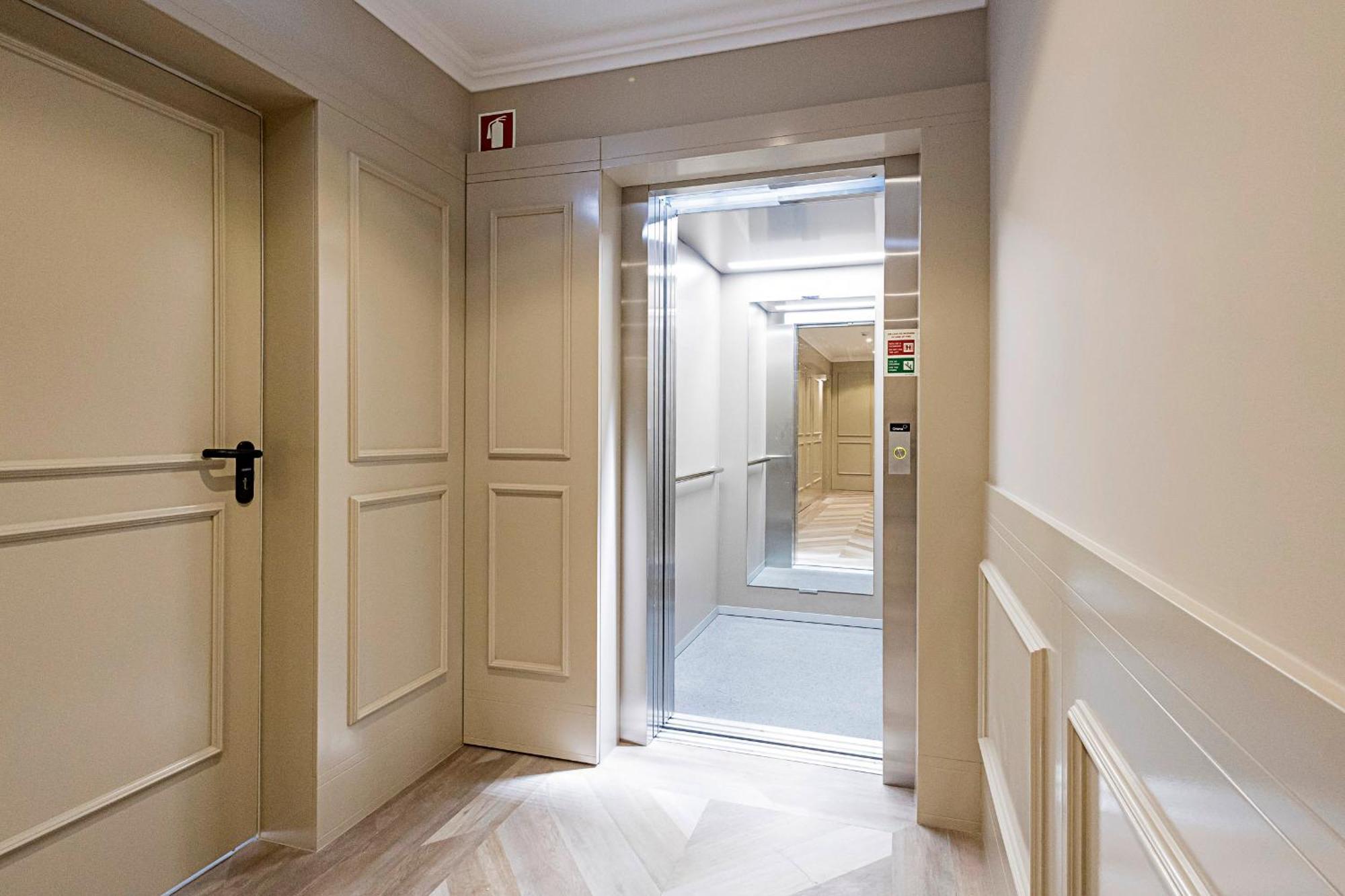 19 Nineteen Suites - Espinho Эшпинью Экстерьер фото