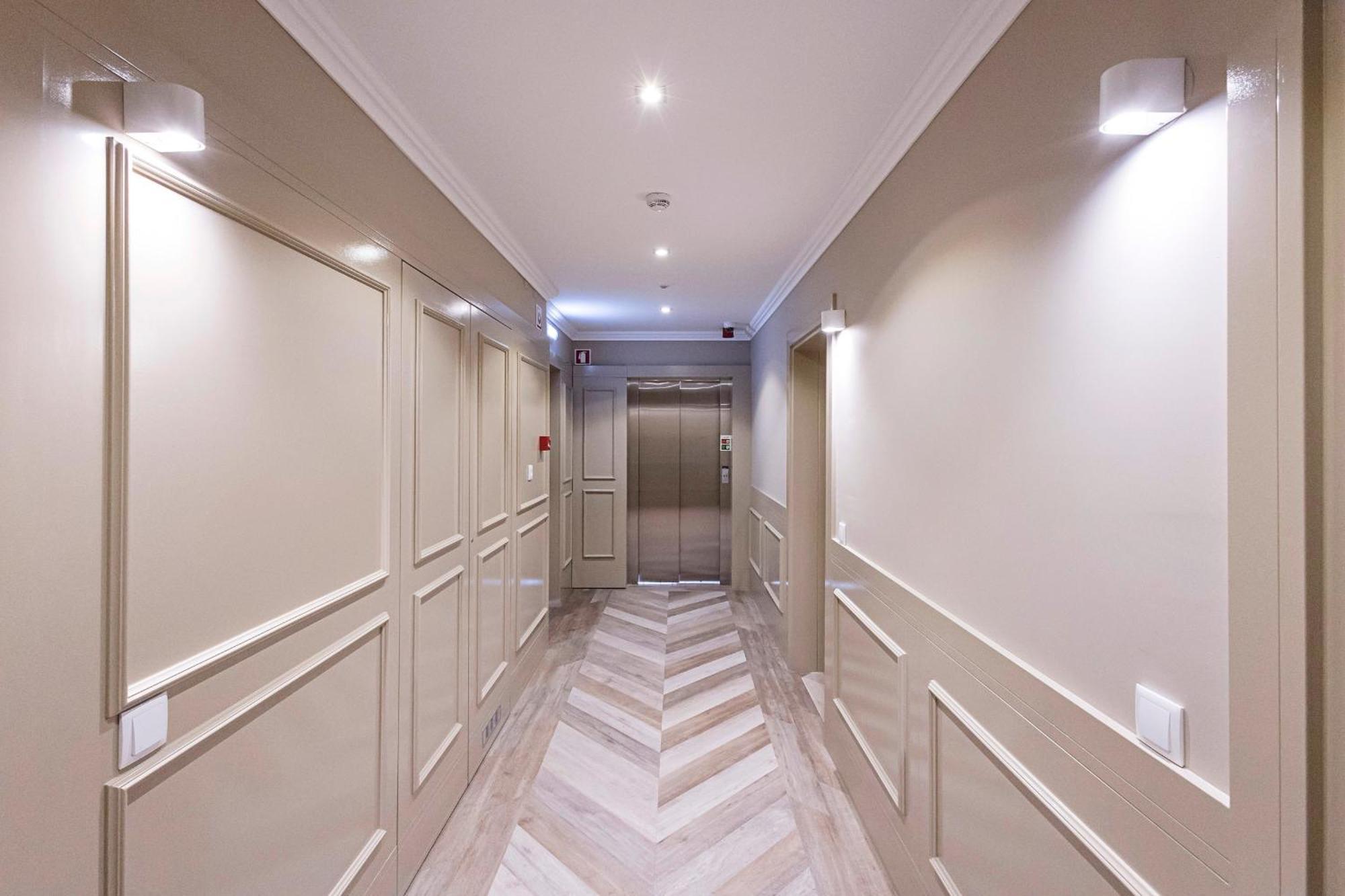 19 Nineteen Suites - Espinho Эшпинью Экстерьер фото