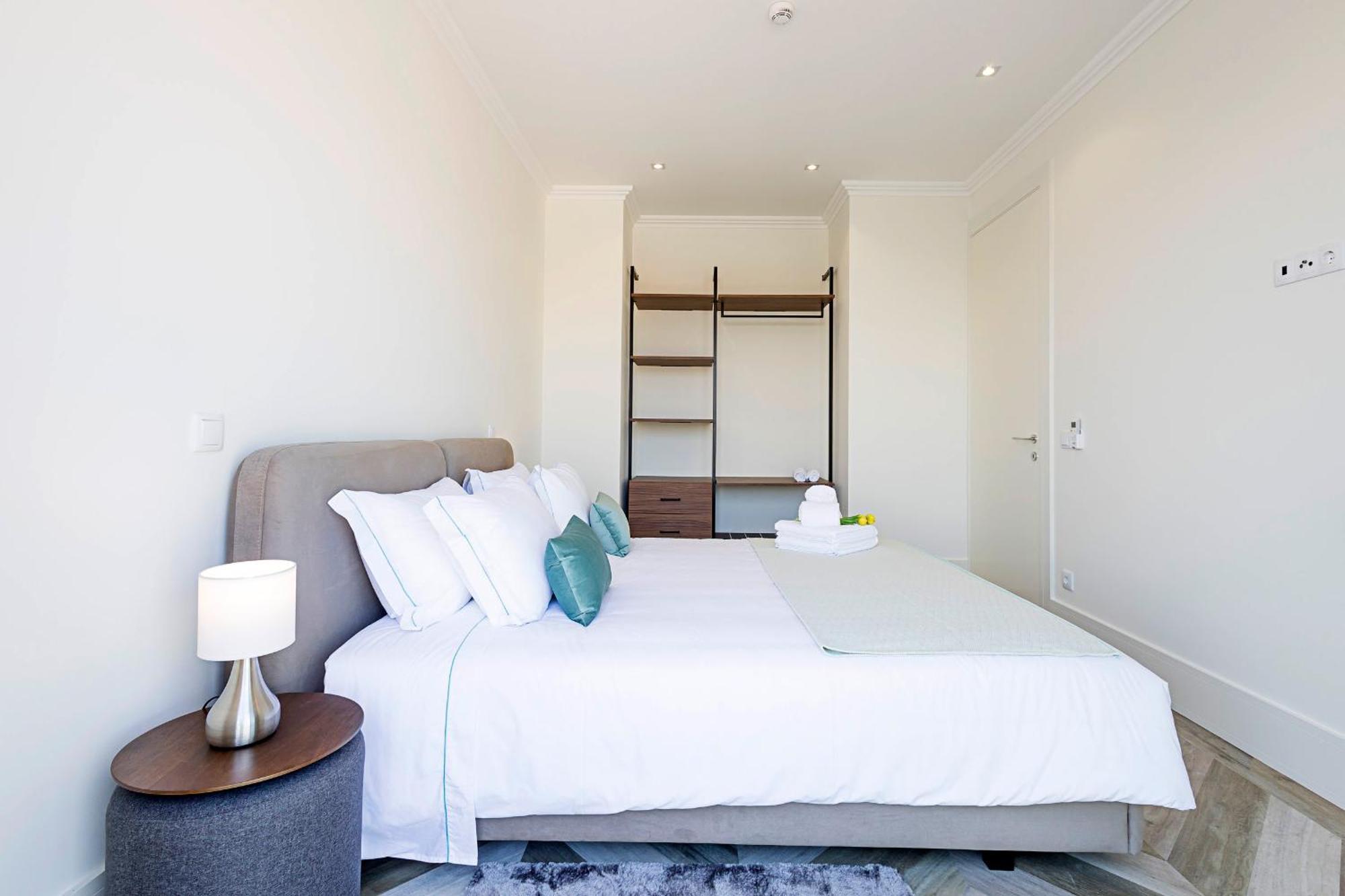 19 Nineteen Suites - Espinho Эшпинью Номер фото