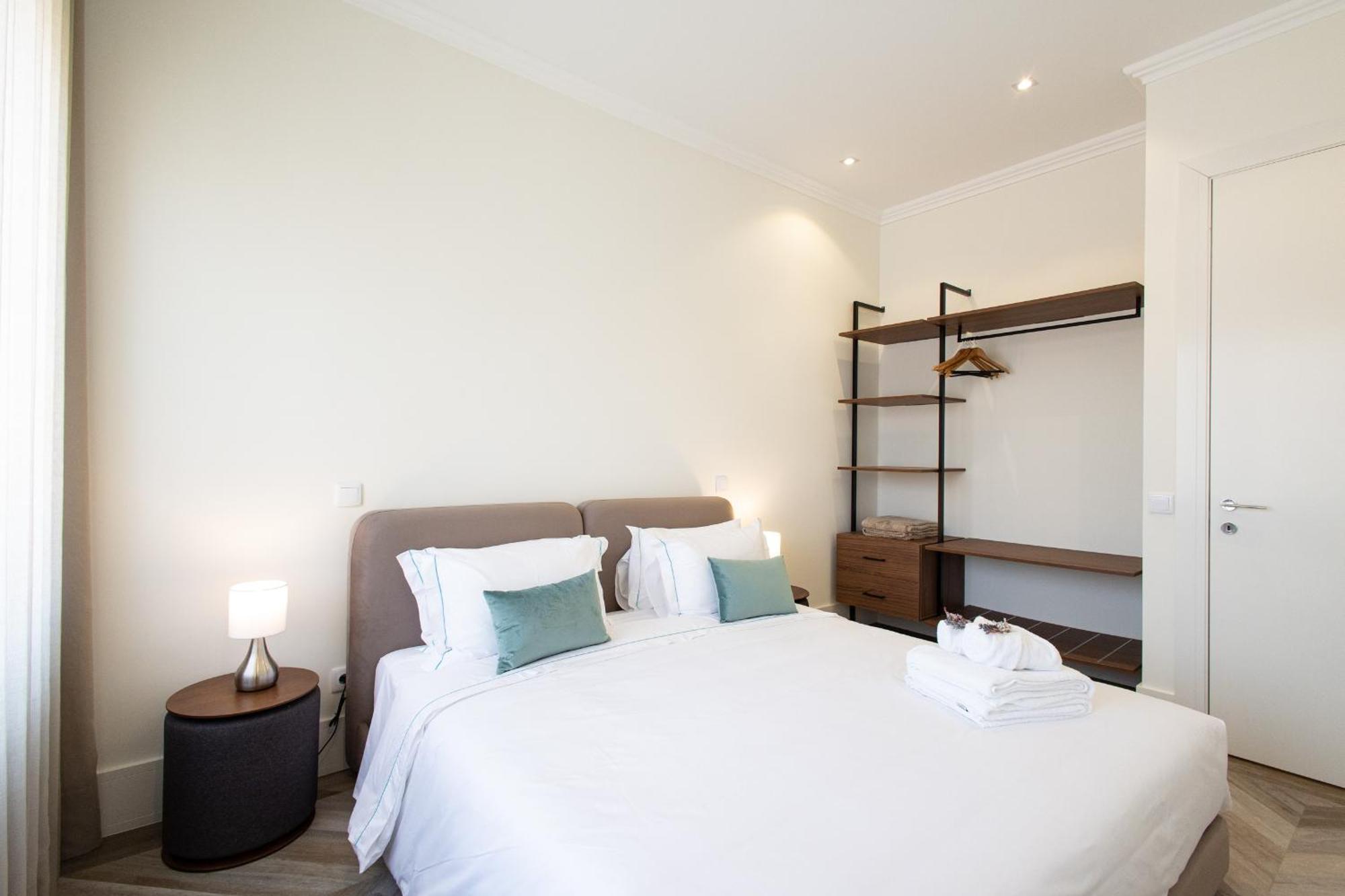 19 Nineteen Suites - Espinho Эшпинью Номер фото