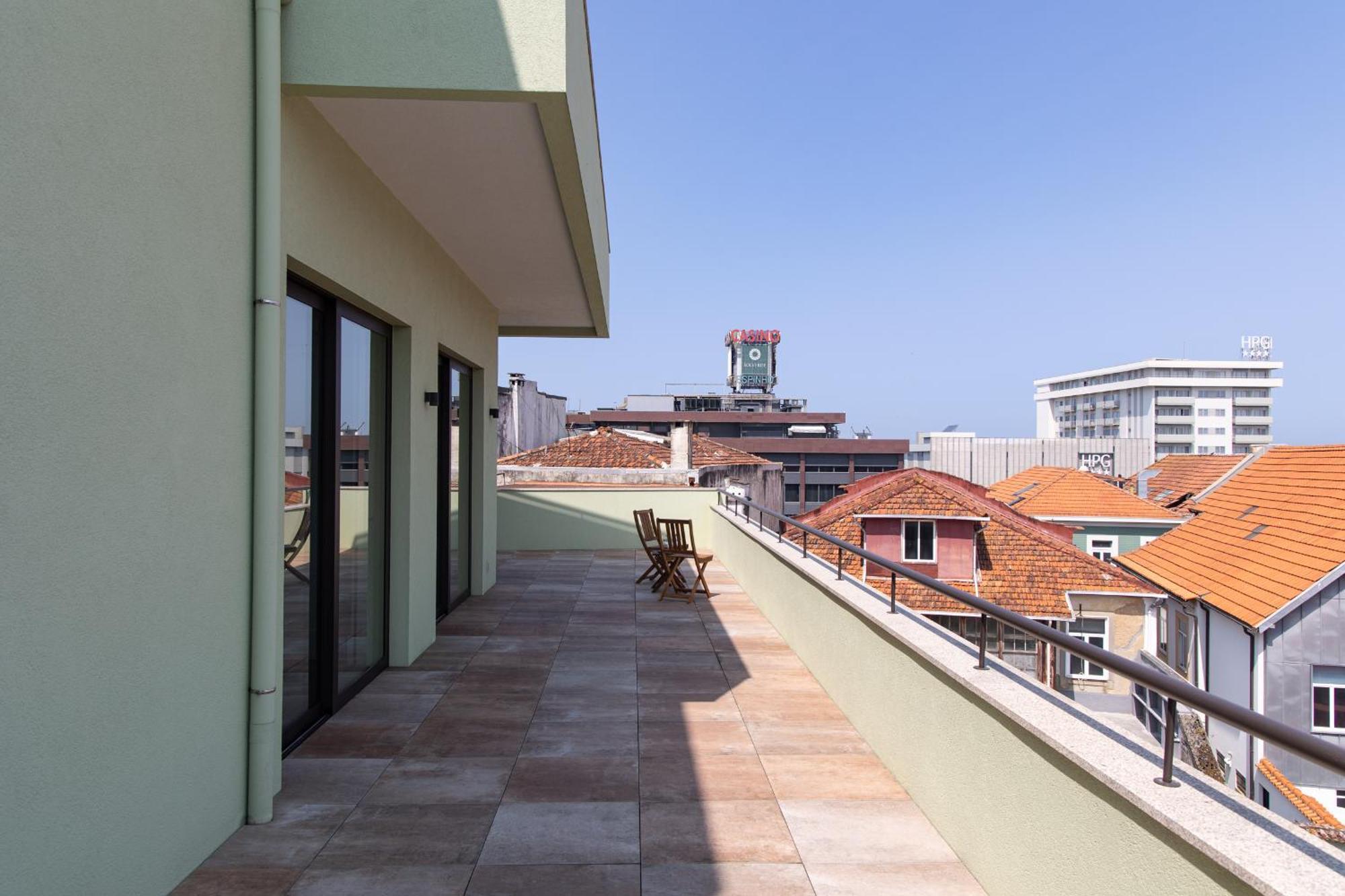 19 Nineteen Suites - Espinho Эшпинью Номер фото